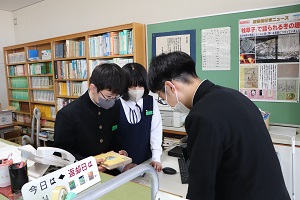 0416toshokann1