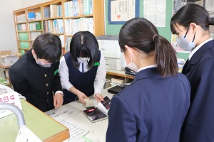 0416toshokann2
