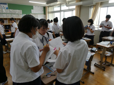 P1002472