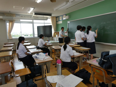 P1002590