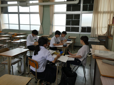 P1002596
