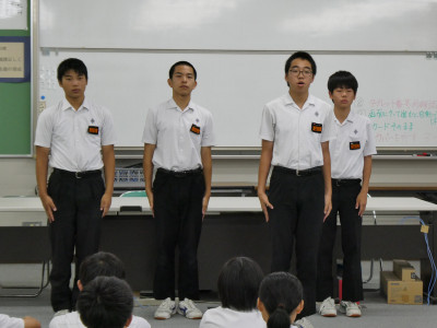 P1003895